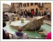 (3/81): fontanna na Piazza di Spagna