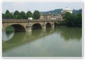 (26/28): i po powrocie z Monte Cappucini, spojrzenie na most Ponte Vittorio Emanuele z Murazzi